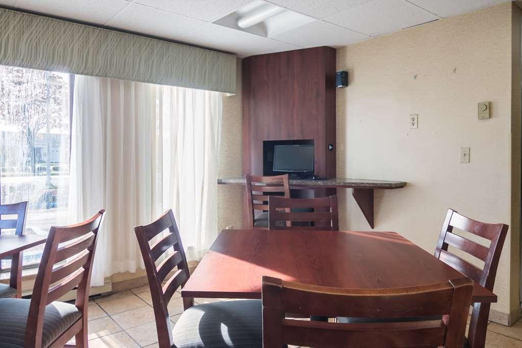 6-madison, Wi - East 2*