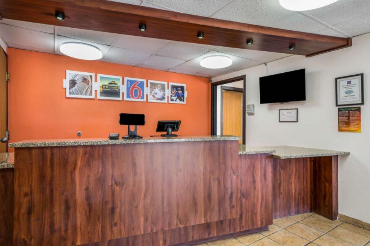 6-madison, Wi - East Hotel 2*