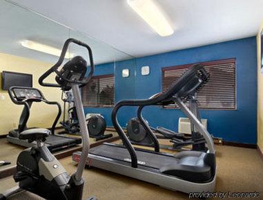 Hotel 6-madison, Wi - East 2*